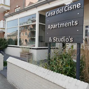 Casa Del Cisne Aparthotel
